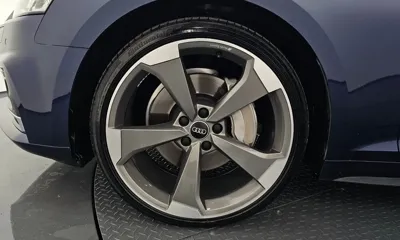 Audi A5 2019, 91370 км, за 19502.04 USD