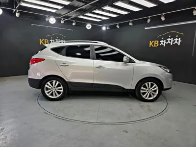 Hyundai Tucson 2012, 151292 км, за 2730.29 USD