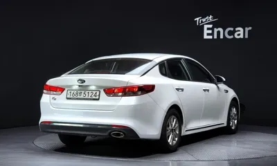 Kia K5 2016, 176806 км, за 4495.12 USD