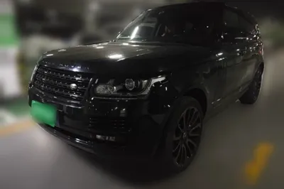 Land Rover Range Rover · 2015 год