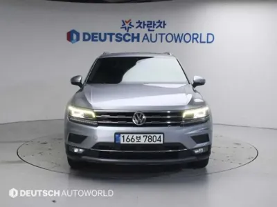 Volkswagen Tiguan 2020, 123617 км, за 16263.35 USD