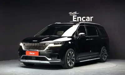 Kia Canival · 2021 год