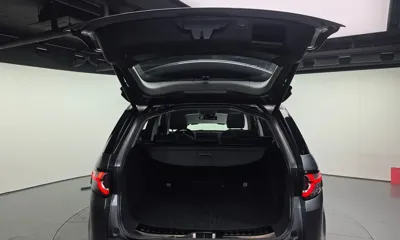 Land Rover Discovery Sport 2017, 142721 км, за 5748.26 USD - фото 20