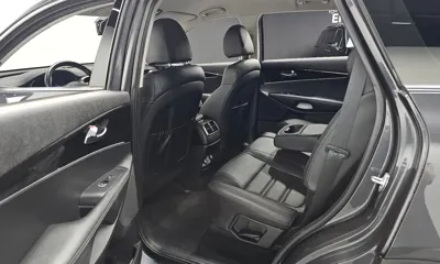 Kia Sorento 2020, 64045 км, за 10928.97 USD - фото 12
