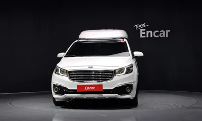 Kia Canival 2017, 172103 км, за 7794.32 USD
