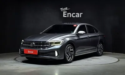 Volkswagen Jetta · 2023 год