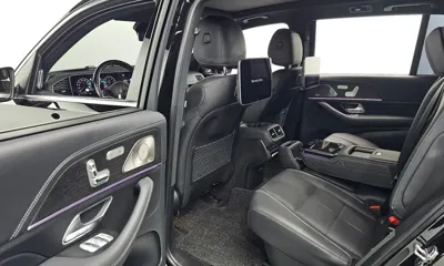 Mercedes-Benz GLS-Class 2024, 24271 км, за 578882.36 USD - фото 11