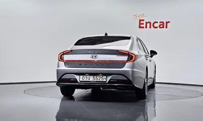 Hyundai Sonata 2020, 58373 км, за 9706.85 USD