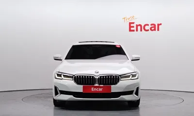 BMW 5-Series 2021, 58701 км, за 25289.01 USD