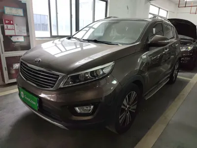 Kia Sportage R · 2015 год