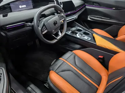 Changan UNI-V 2024, 12000 км, за 9830.68 USD