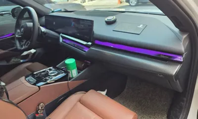 BMW 5-Series 2024, 35800 км, за 45288.78 USD - фото 6
