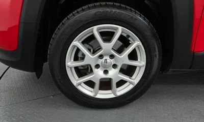 Jeep Renegade 2019, 82233 км, за 6544.16 USD