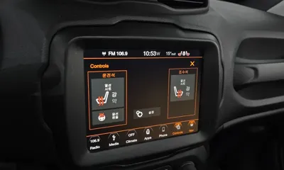 Jeep Renegade 2019, 82233 км, за 6498.62 USD - фото 17