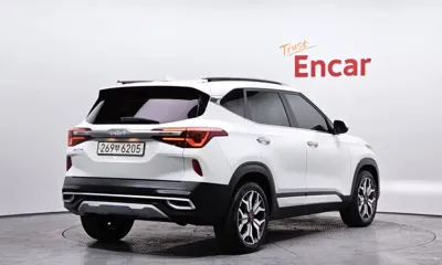 Kia Seltos 2022, 53860 км, за 15071.4 USD