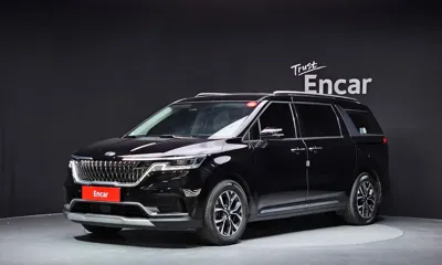 Kia Canival · 2021 год