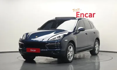 Porsche Cayenne · 2013 год