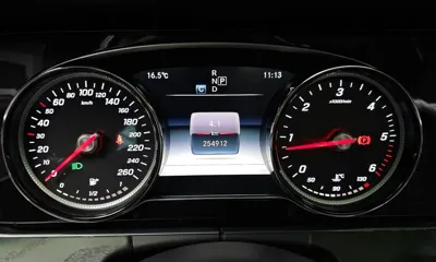 Mercedes-Benz E-Class 2018, 254912 км, за 12472.1 USD - фото 8
