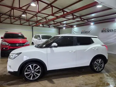 KG_Mobility_Ssangyong TIBOLI 2016, 136414 км, за 3876.27 USD