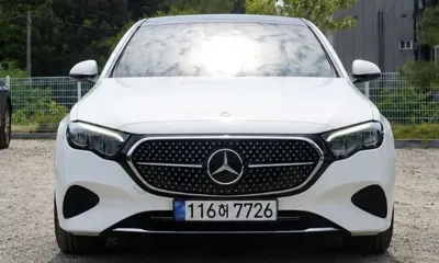 Mercedes-Benz E-Class · 2024 год