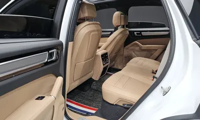 Porsche Cayenne 2022, 44396 км, за 59784.08 USD - фото 26