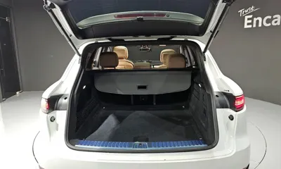 Porsche Cayenne 2022, 44396 км, за 59784.08 USD - фото 28