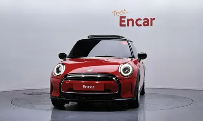 MINI Cooper 2023, 34152 км, за 16836.76 USD - фото 3