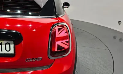 MINI Cooper 2023, 34152 км, за 16836.76 USD - фото 23