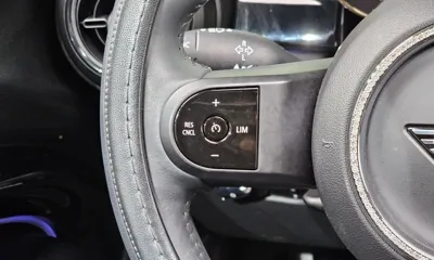 MINI Cooper 2023, 34152 км, за 16836.76 USD - фото 32