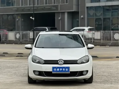 Volkswagen Golf 2013, 172000 км, за 3094.19 USD