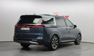 Kia Canival 2023, 53872 км, за 19824.18 USD
