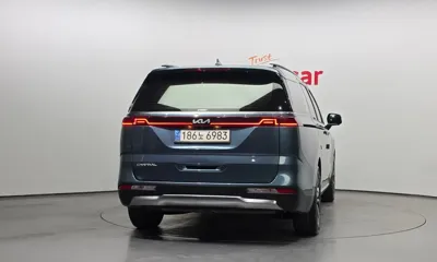 Kia Canival 2023, 53872 км, за 19824.18 USD