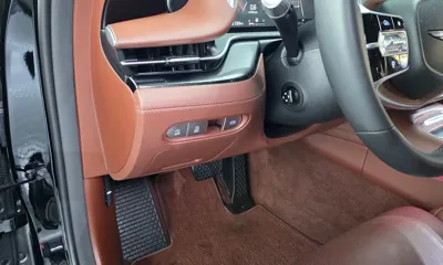 Genesis G90 2022, 63415 км, за 35742.64 USD - фото 28