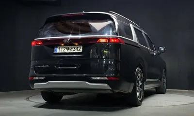 Kia Canival 2021, 134933 км, за 13154.42 USD