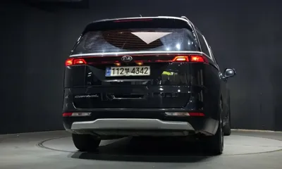 Kia Canival 2021, 134933 км, за 13154.42 USD