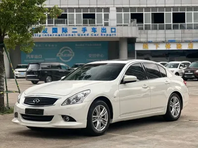 Infiniti G · 2013 год