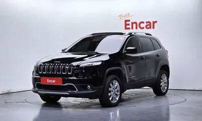 Jeep Cherokee · 2017 год