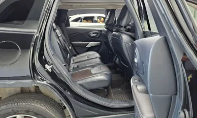 Jeep Cherokee 2017, 130310 км, за 5279.15 USD - фото 12