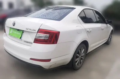 Skoda Octavia 2017, 143600 км, за 5371 USD - фото 6