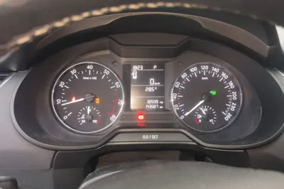 Skoda Octavia 2017, 143600 км, за 5371 USD - фото 11