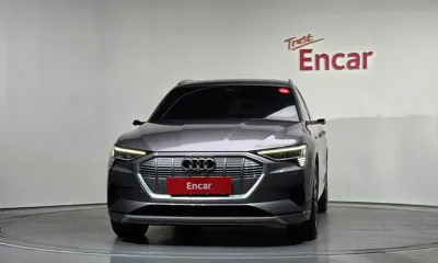 Audi e-tron 2021, 53124 км, за 31266.55 USD