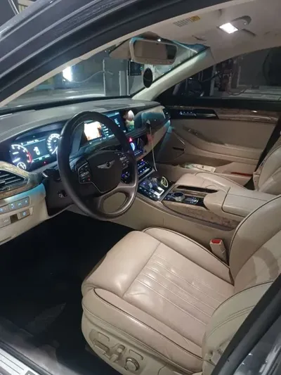 Genesis EQ900 · 2017 год