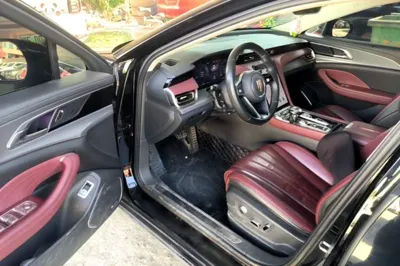 Hongqi H5 2023, 104800 км, за 13707 USD - фото 21