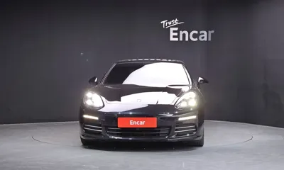 Porsche Panamera 2014, 63501 км, за 25265.34 USD