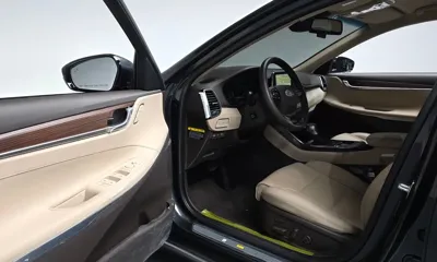 Hyundai Grandeur 2019, 9439 км, за 13815.45 USD - фото 10