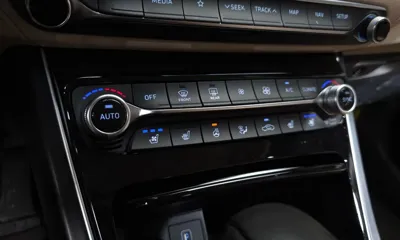 Hyundai Grandeur 2019, 9439 км, за 13815.45 USD - фото 17