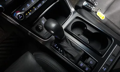 Hyundai Grandeur 2018, 114231 км, за 10437.18 USD - фото 9