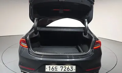 Hyundai Grandeur 2018, 114231 км, за 10437.18 USD - фото 20
