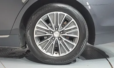 Hyundai Grandeur 2018, 114231 км, за 10437.18 USD - фото 21