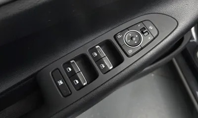 Hyundai Grandeur 2018, 114231 км, за 10437.18 USD - фото 27